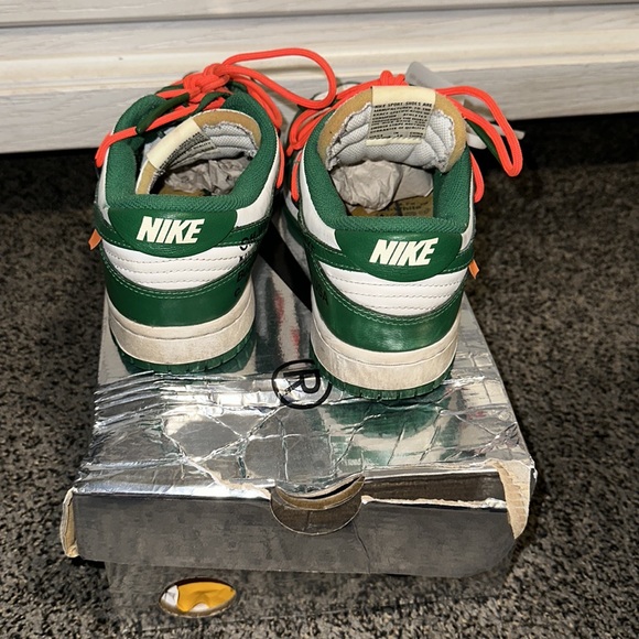 Nike Dunk Low X Off-White Pine Green 2019 Sneakers - Picture 3 of 9